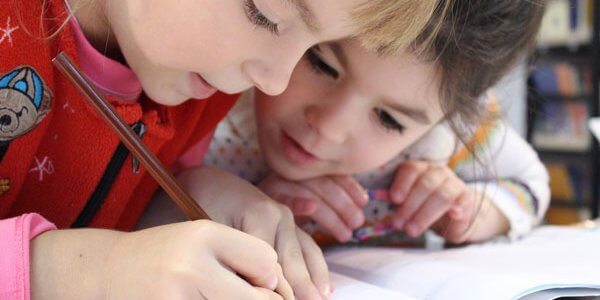 Konzentrationsschwäche – Wie ihr Kind bessere Leistungen in der Schule erzielt (Teil 2) Konzentrationsschwäche – Wie ihr Kind bessere Leistungen in der Schule erzielt (Teil 2)